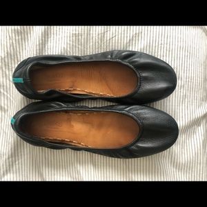 Black Tieks